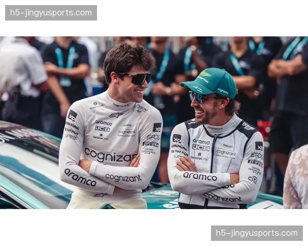 塞恩斯夺冠后与工程师团队的无线电通话，激动与冷静并存